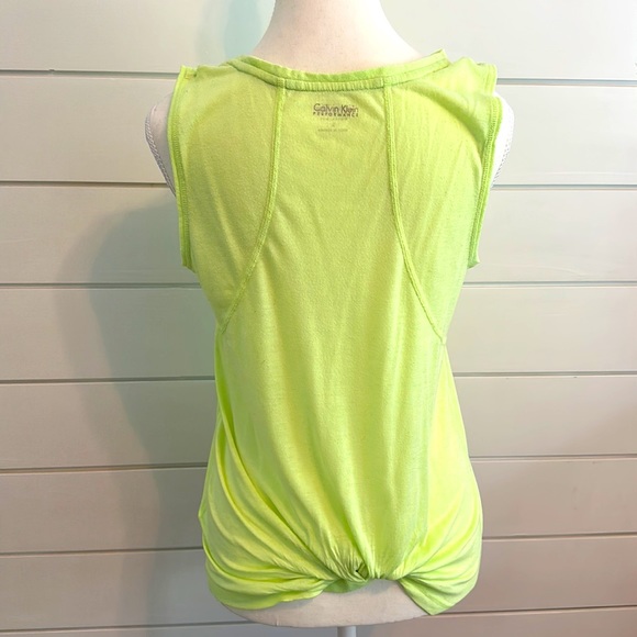 Green Calvin Kline performance tank top - Picture 3 of 4